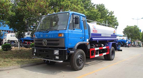 東風(fēng)國四145灑水車(12噸)